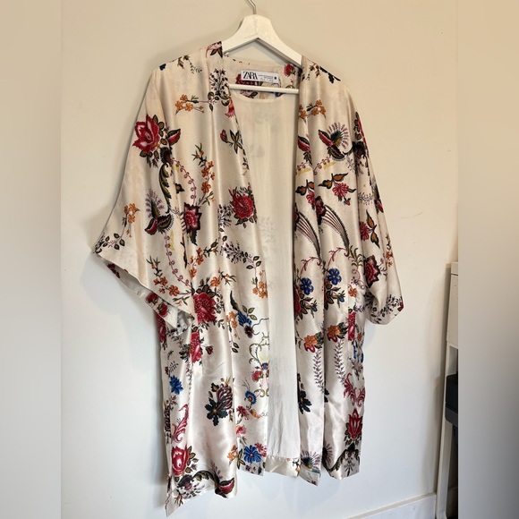 Zara Women's Floral Satin Kimono Robe - Cream and Multicolor - Picture 6 of 10